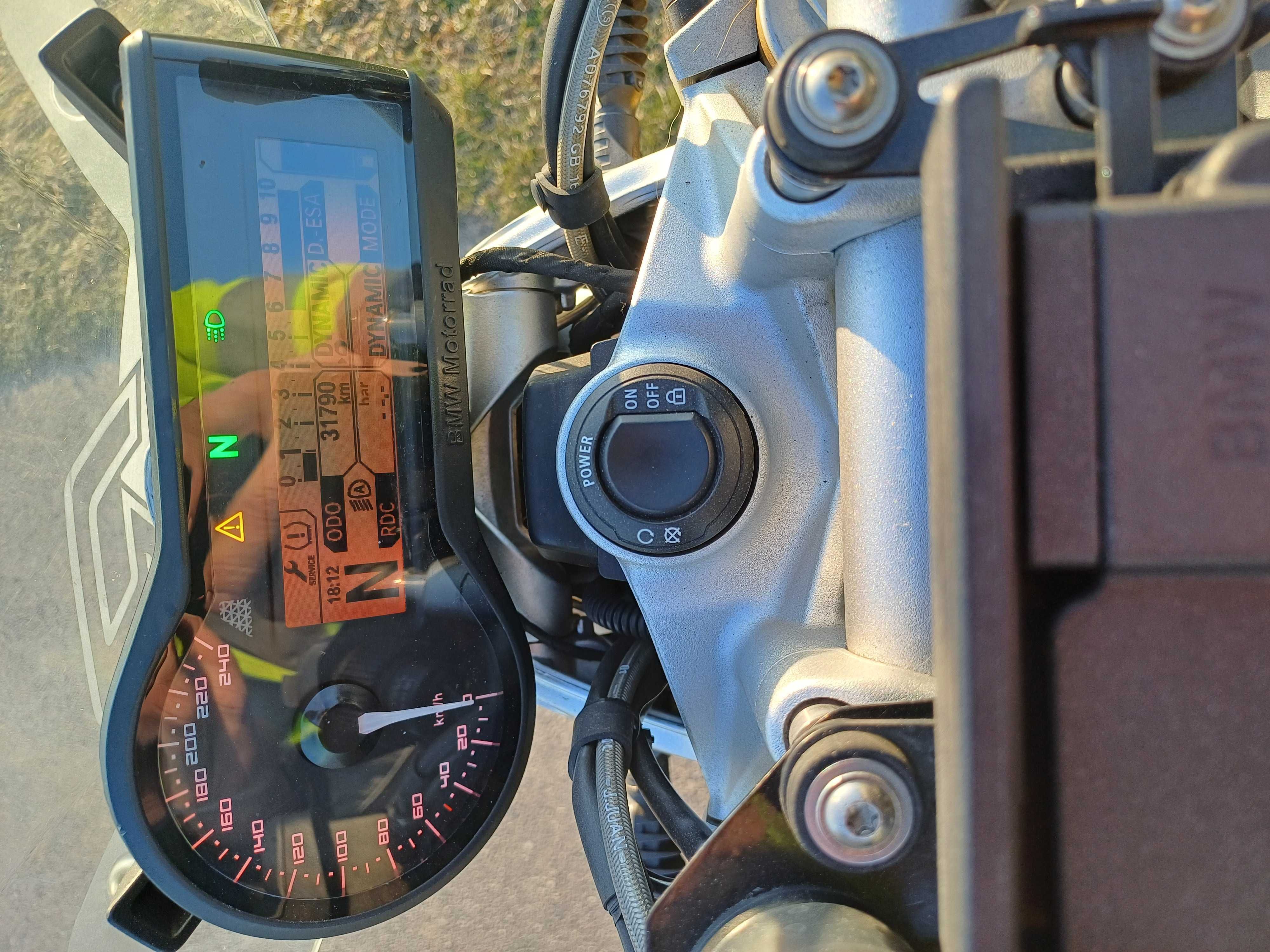 BMW R1200R KEYLESS ESA Od Motocyklisty