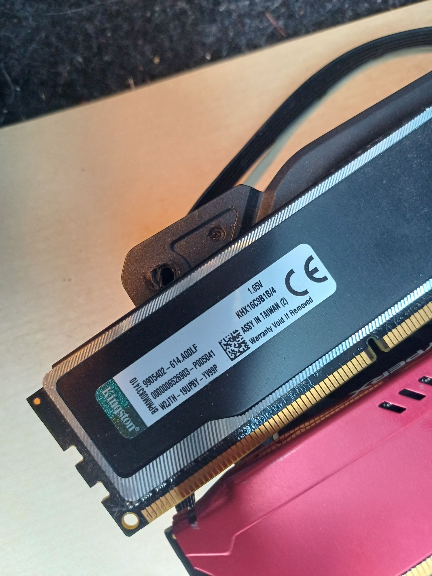 Memória RAM Kingston 4GB 1600MHz DDR3 KHX16C9B1B/4