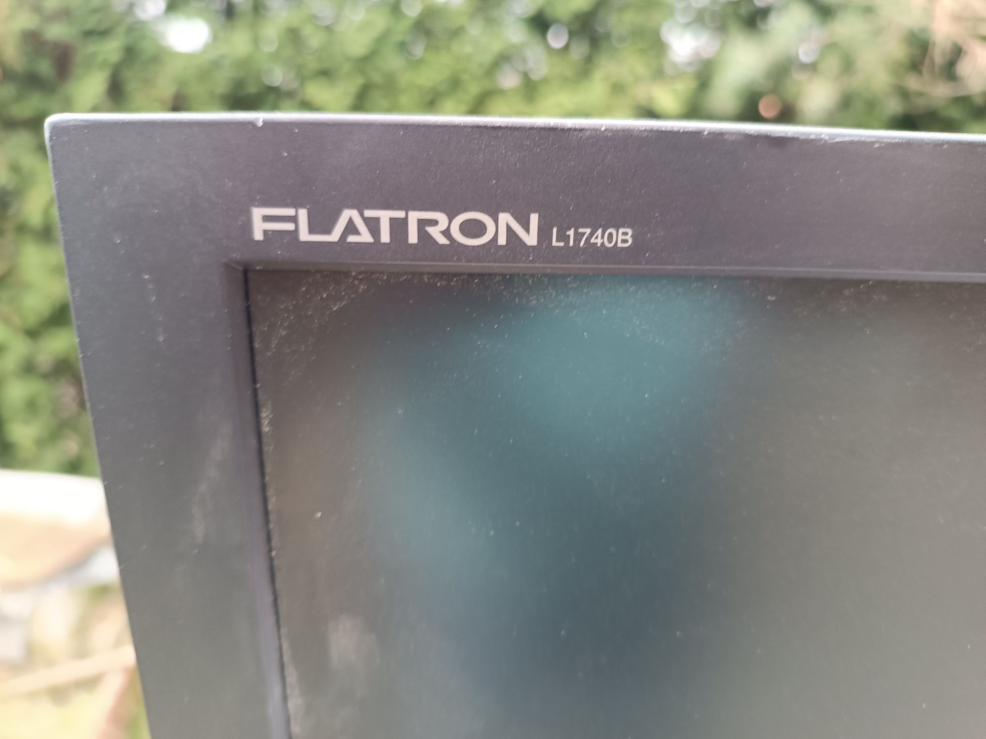 monitor LG flatron L1740B