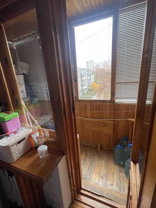 Продам 2-кімнатну квартиру