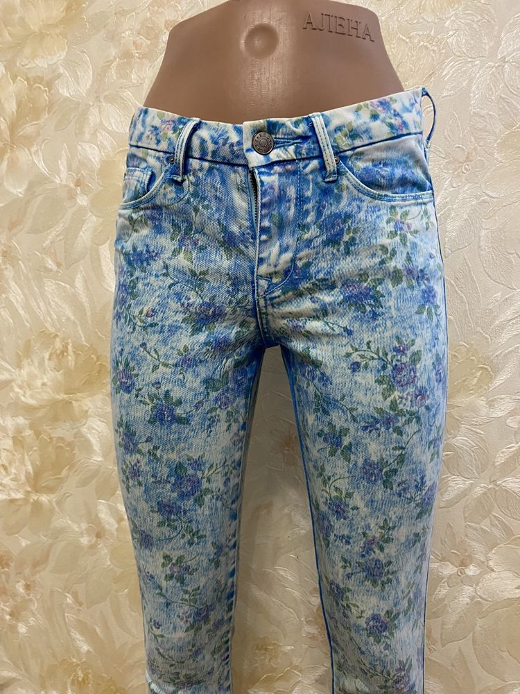 крутые джинсы H&M 44 р.