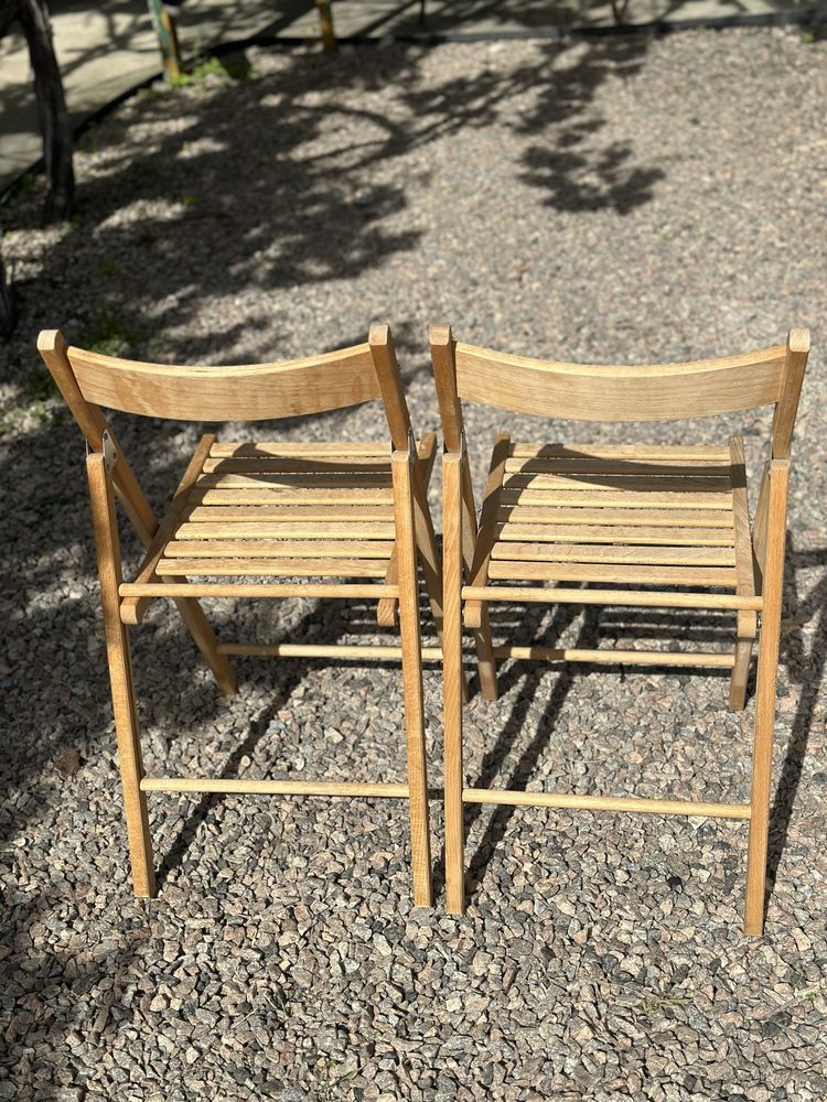 Деревянные раскладные стулья