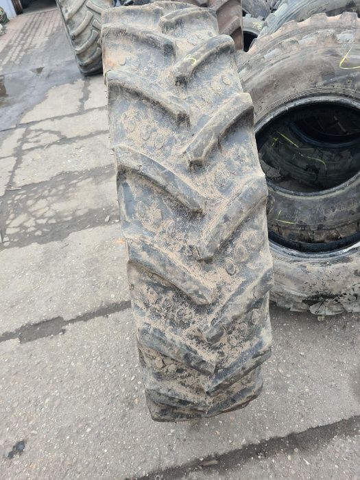320/85r34 12.4r34 OPONA BKT / 1 SZT / 90% bieżnika