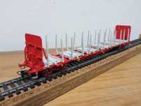TAKARGO H0 1/87 - vagão plataforma Sgnss com fueiros - PTTRAINS 100051