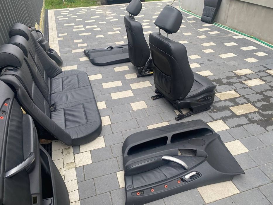 Салон бмв х5 е53 сидіня карти диван