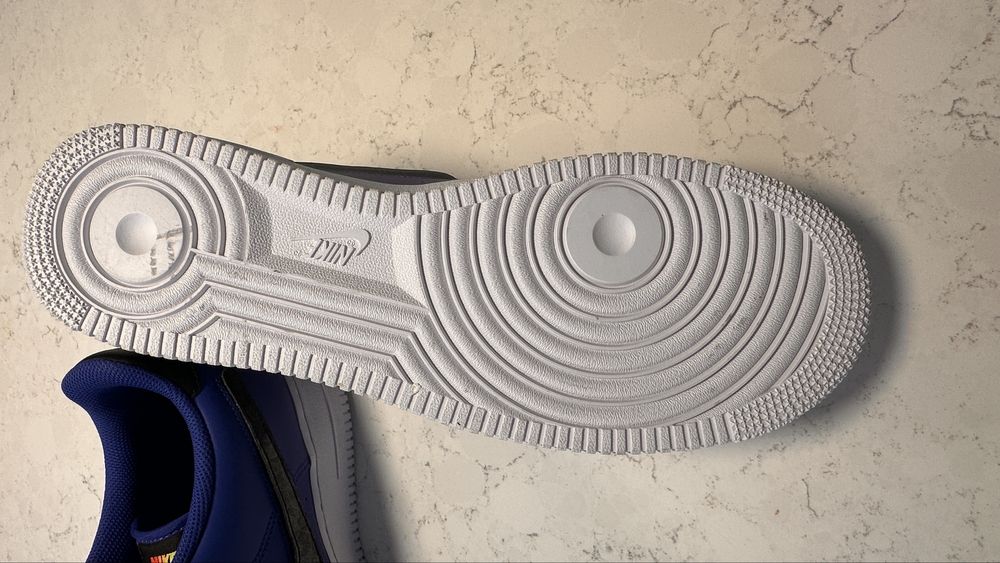 Nike Air Force 1 - nowe i oryginalne.