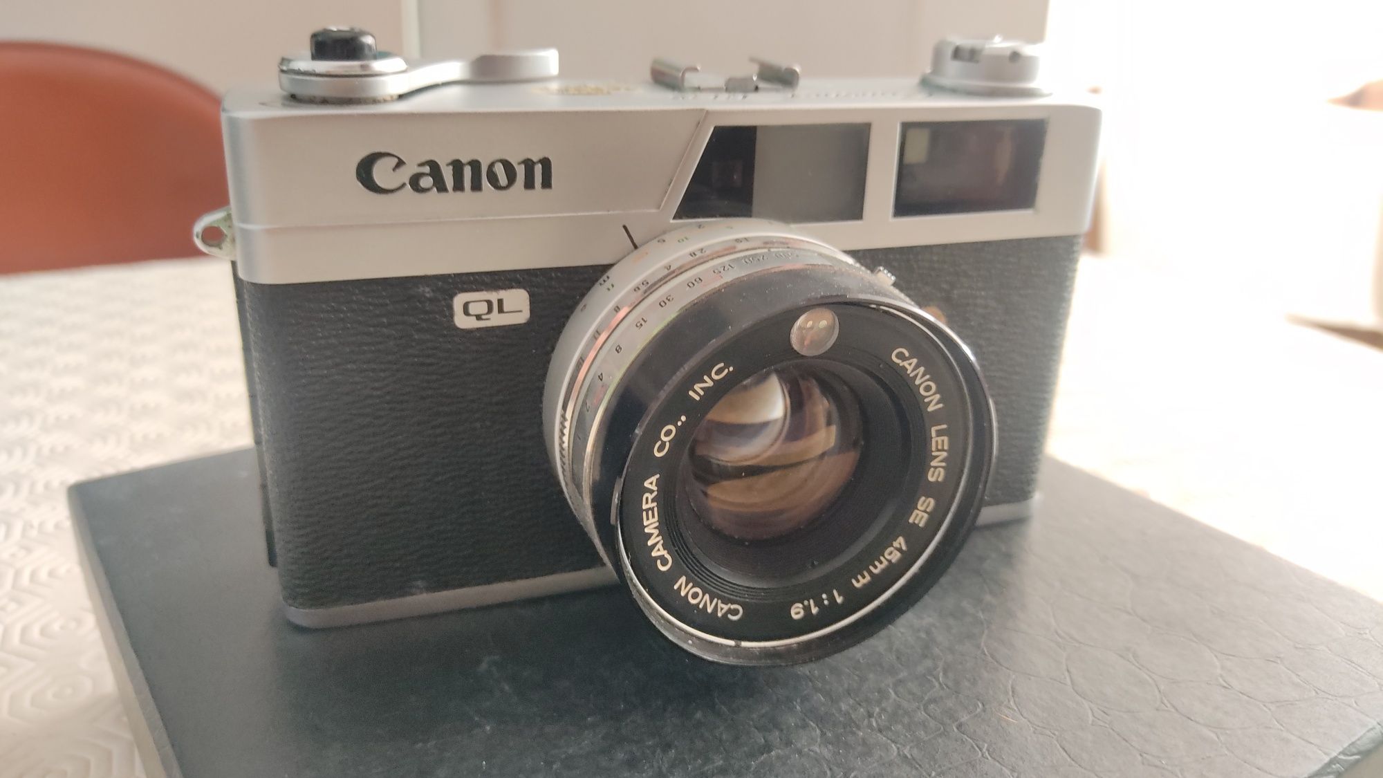 Canon canonet QL-19