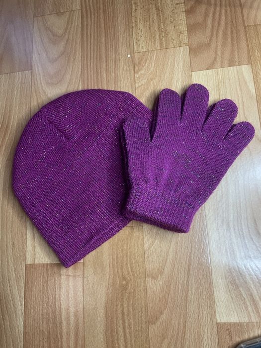 Шапка з рукавицями дівчачі