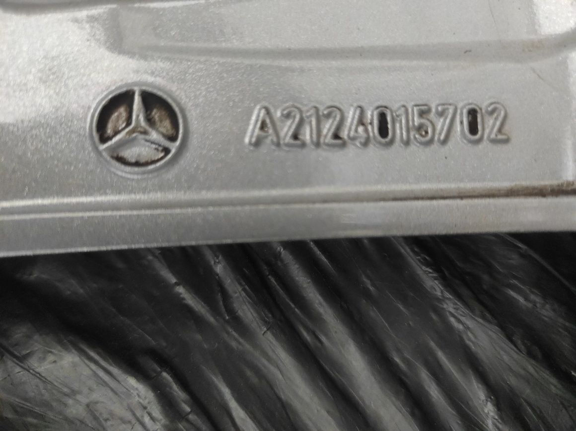 271 Felgi aluminiowe ORYGINAŁ MERCEDES R 18 5x112 otwór 66,6 B. Ładne