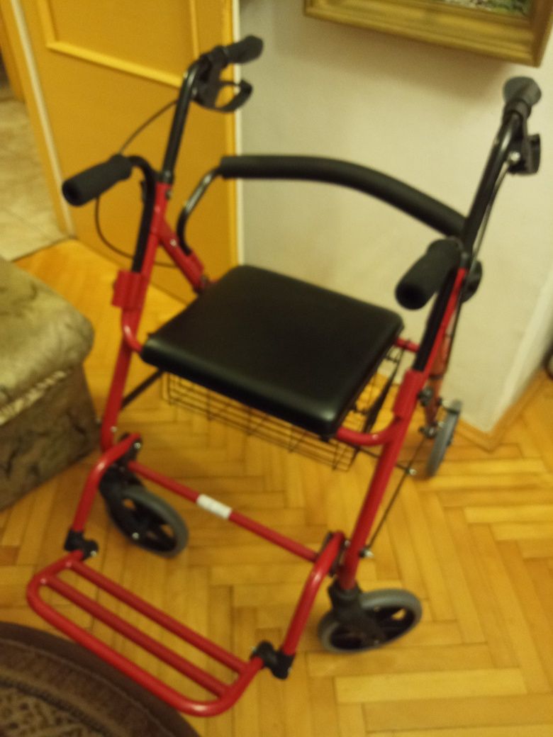 Balkonik chodzik dla seniora osoby starszej