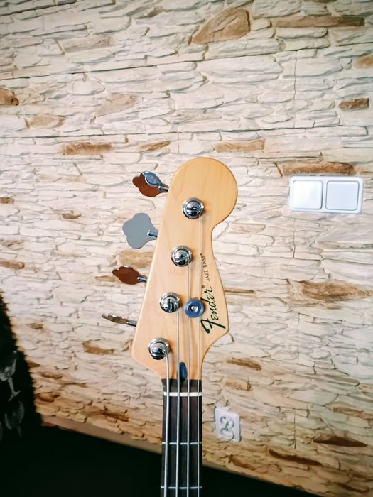 Fender jazz bass