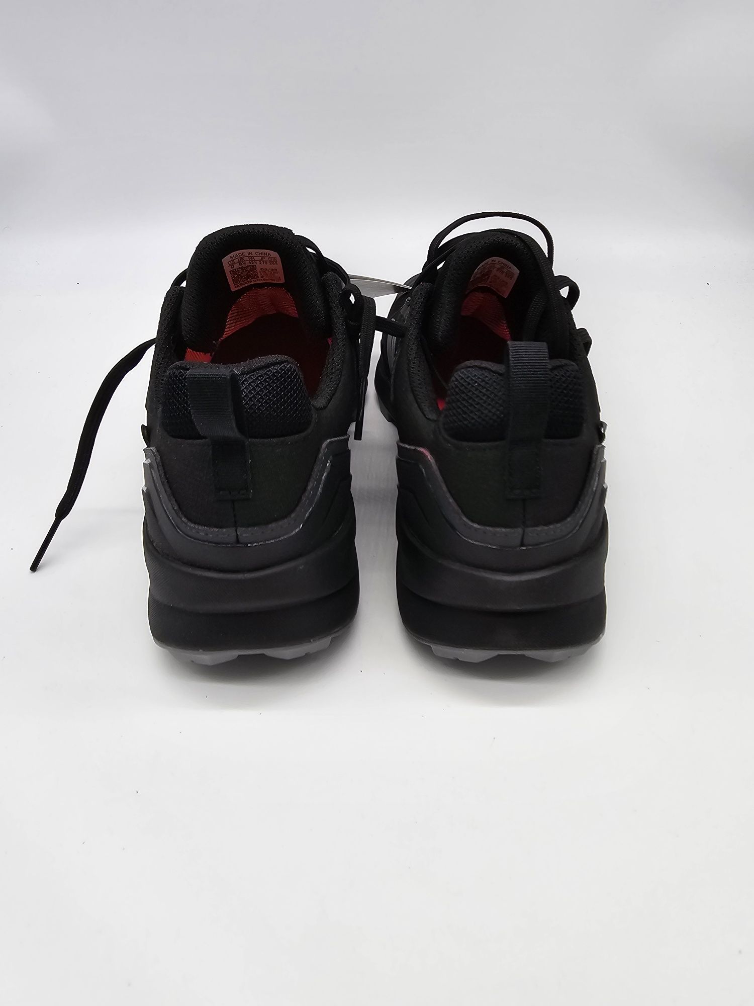 Sapatilhas Gore-Tex Swift R3 Terrex by Adidas novos