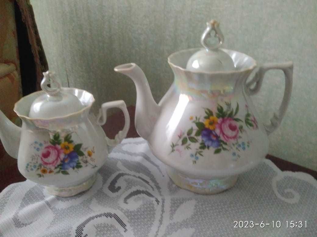 В Луганске продаю чайные сервизы