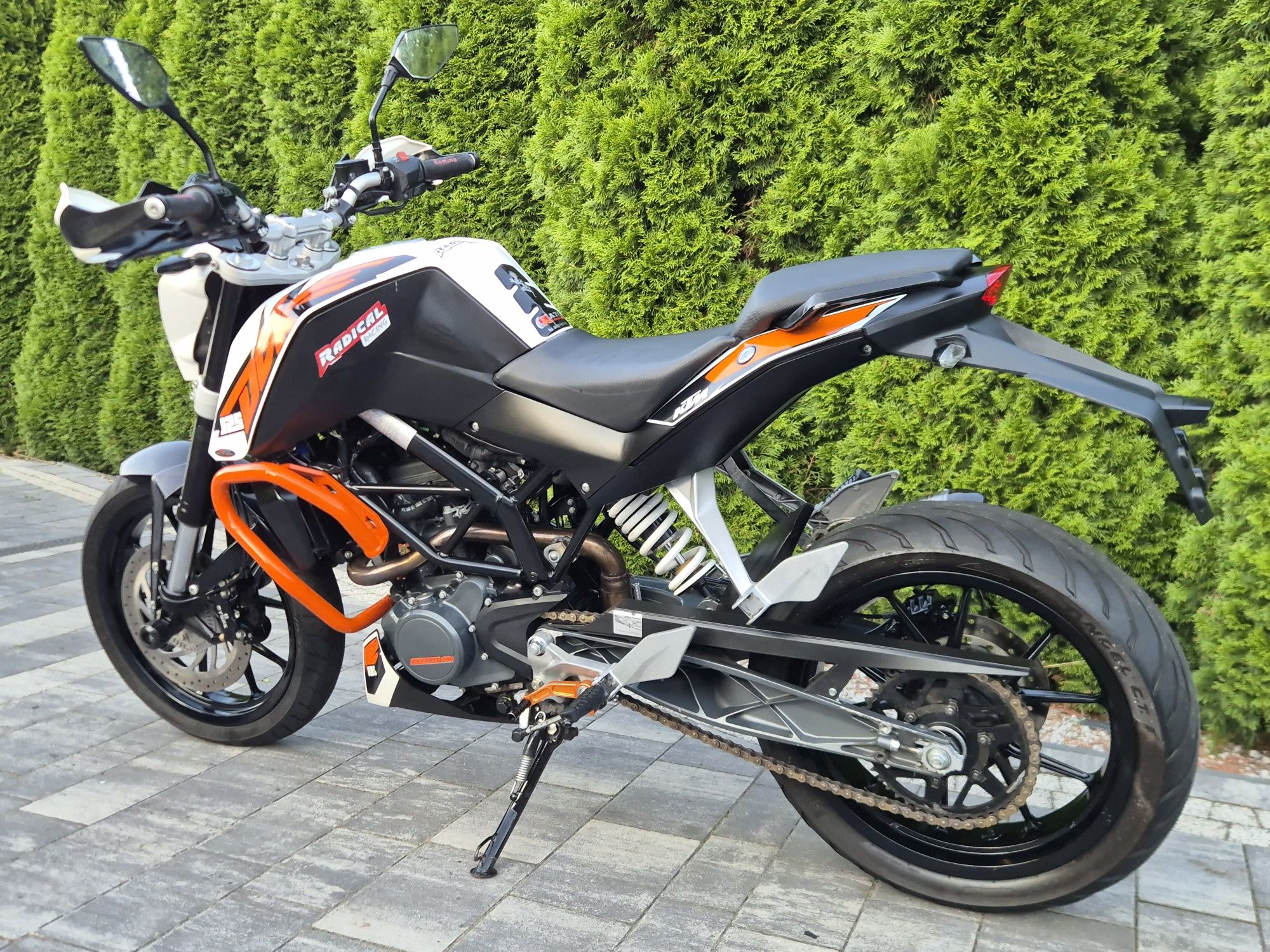 KTM DUKE 125 ABS Wydech Radical, Gmole, Dodatki kat B a1