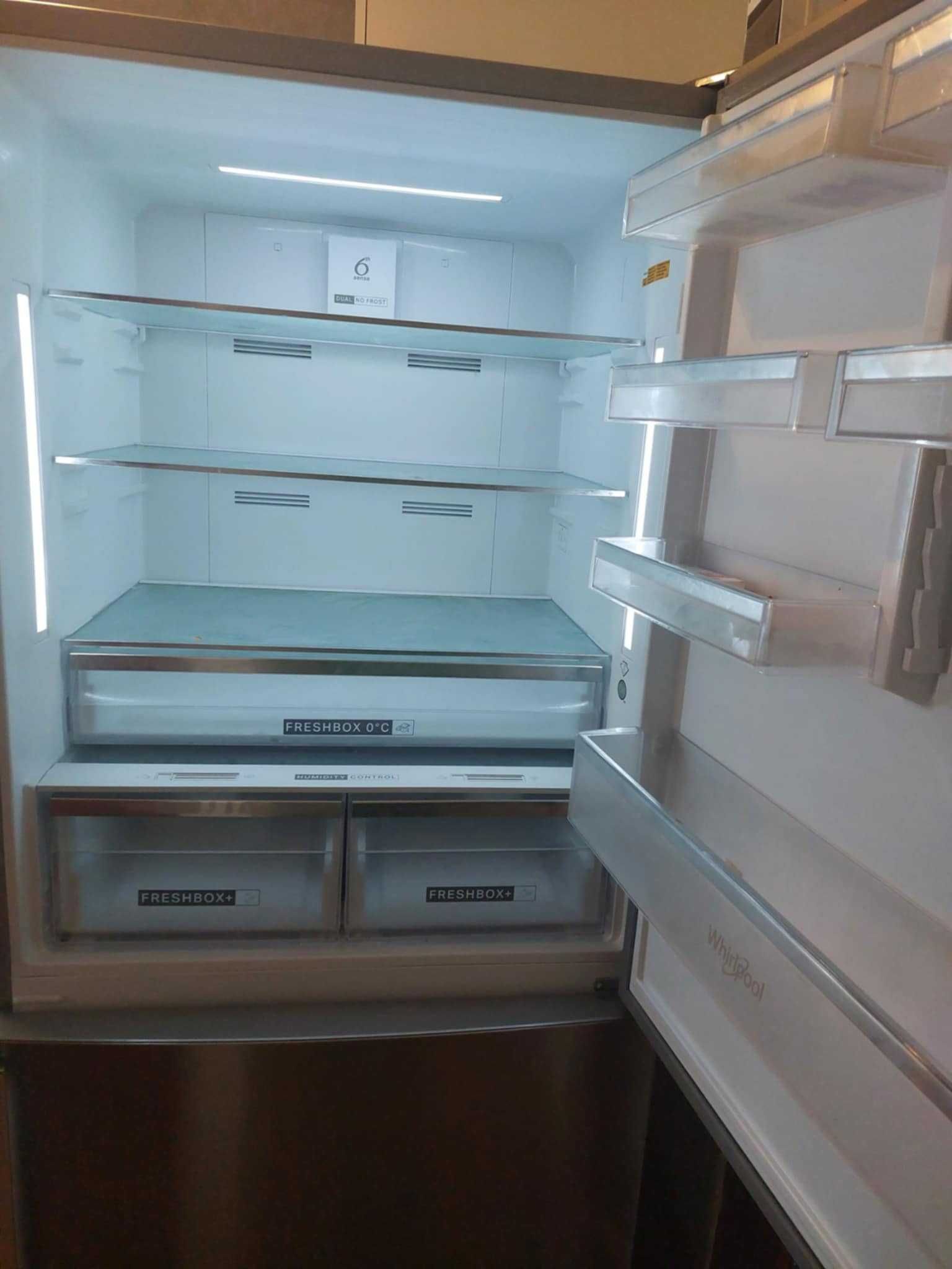 Mam do sprzedania lodówkę Whirlpool lodówka w bardzo dobrym stanie