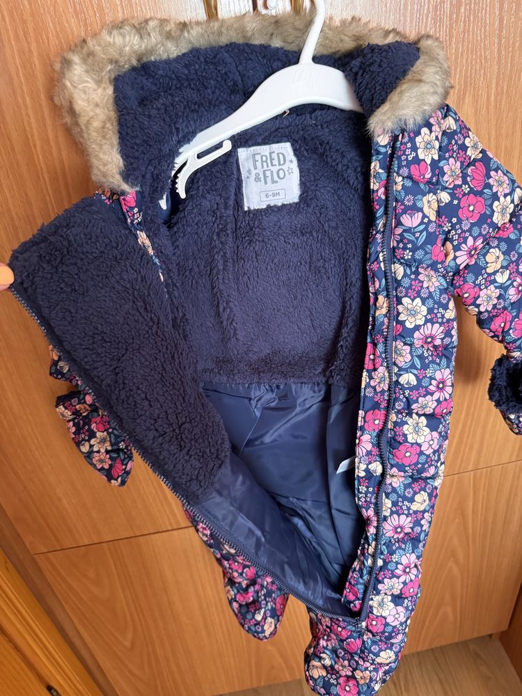 Продам комбінезон  єврозима.6-9m