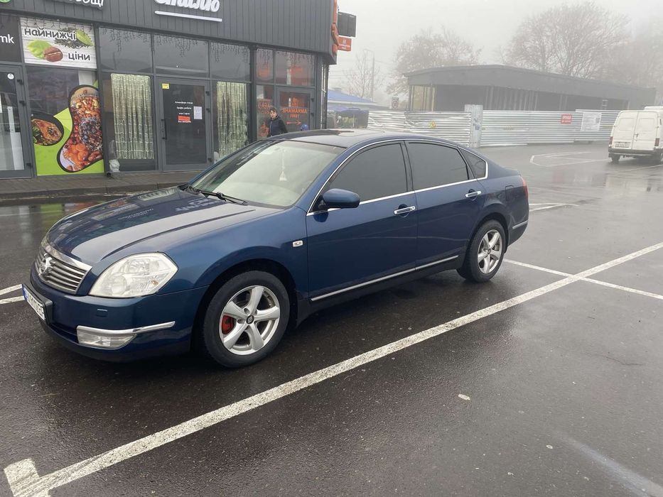 Nissan 3,5 V-6 газ бенз автомат