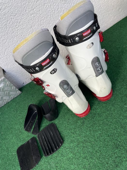 Лижні черевики Atomic