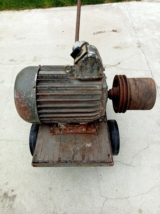 Sprzedam silnik elektryczny 7,5 kw