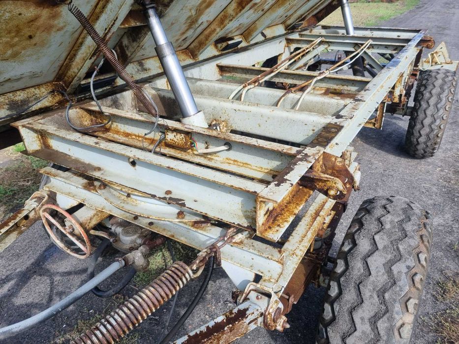 Przyczepa wywrotka autosan D732 4t Zarejestrowana (d35 d45 d47)