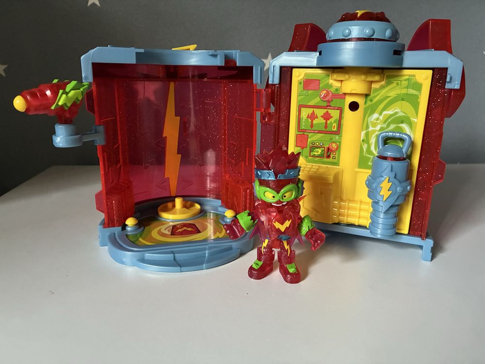 Super Things Super Zings Sekretna Baza Kazoom Power Kid Fury