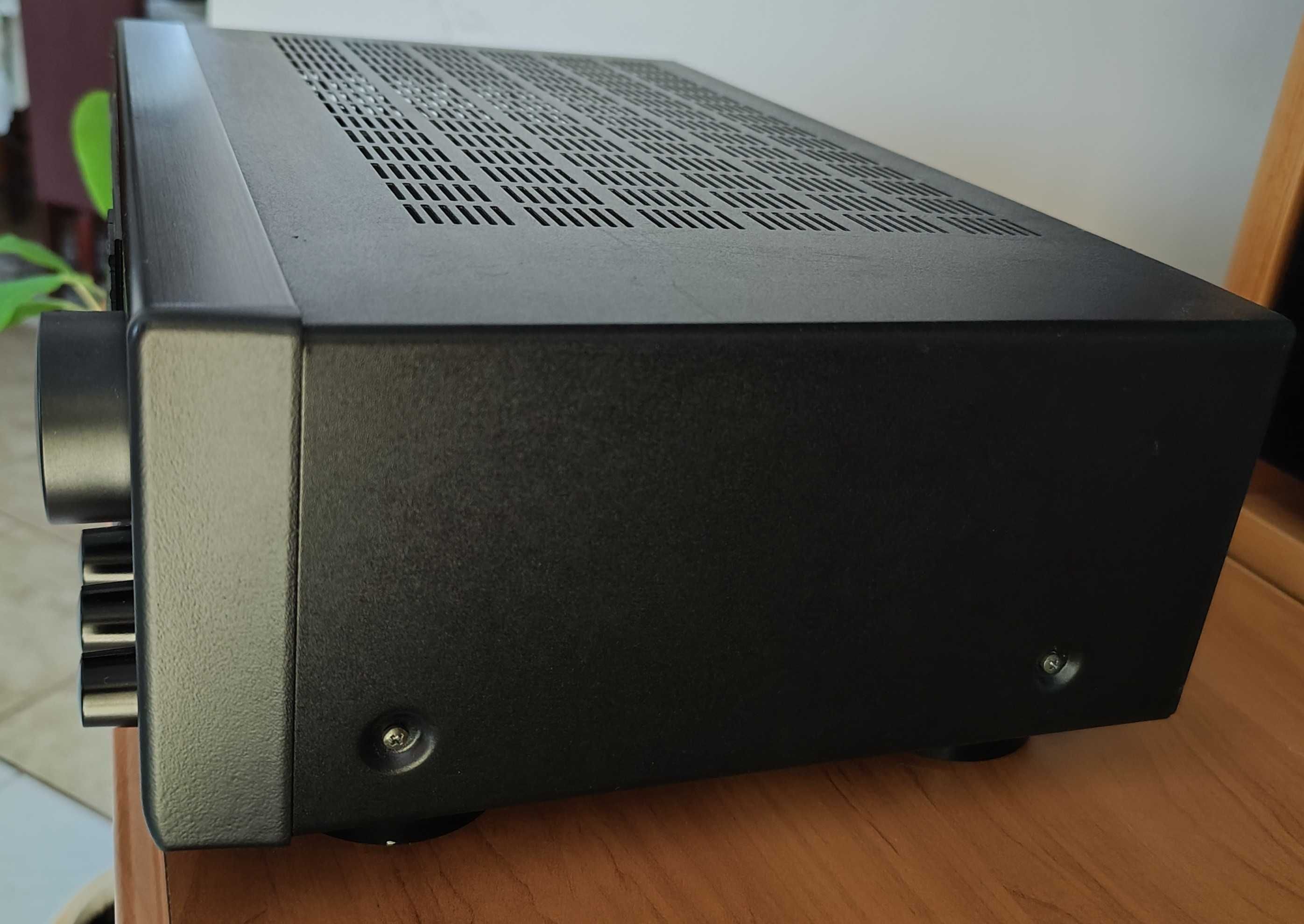 Sprzedam używany amplituner marki Onkyo TX-8410R