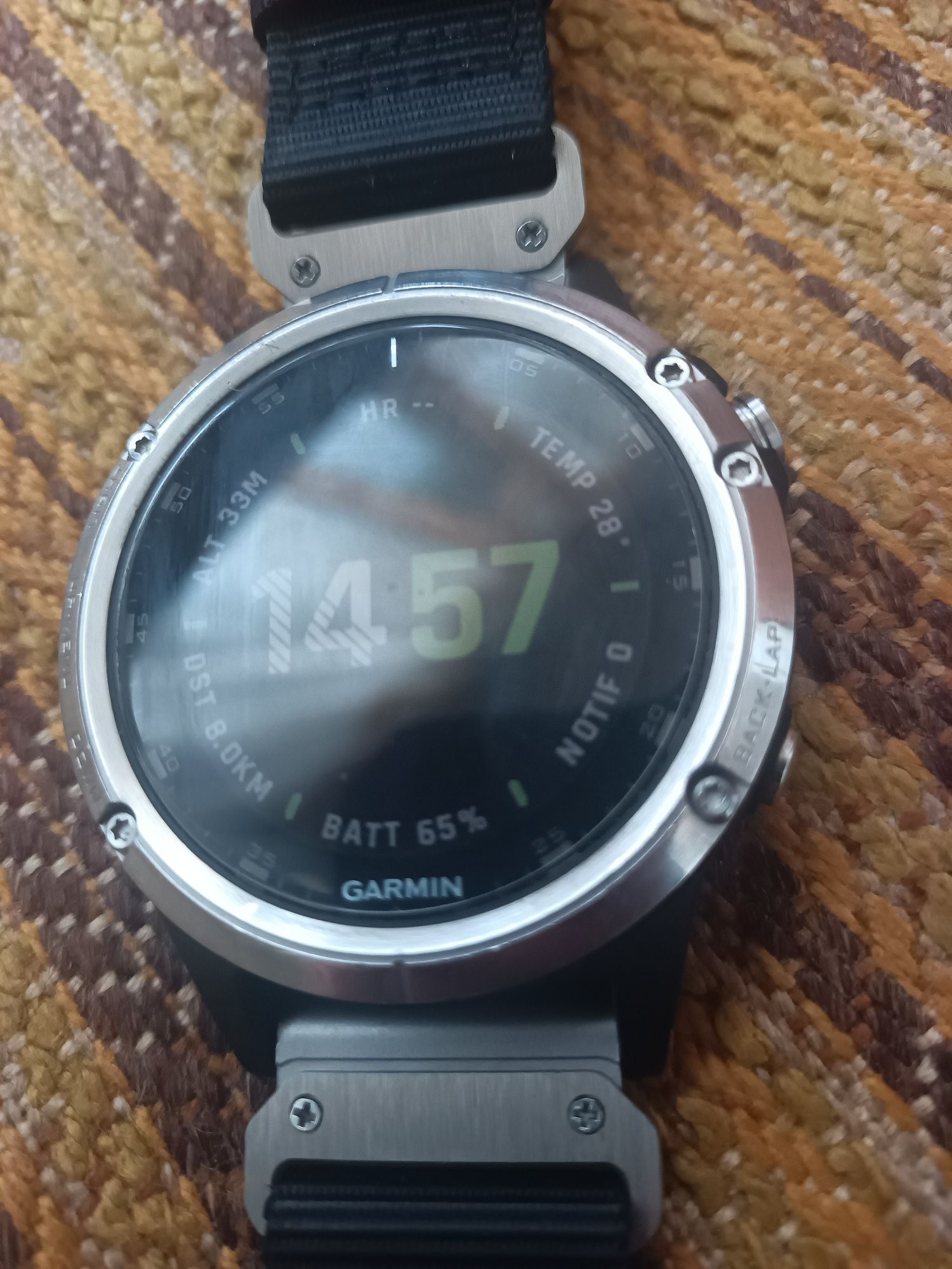 Спортивний годинник Garmin fenix 5+