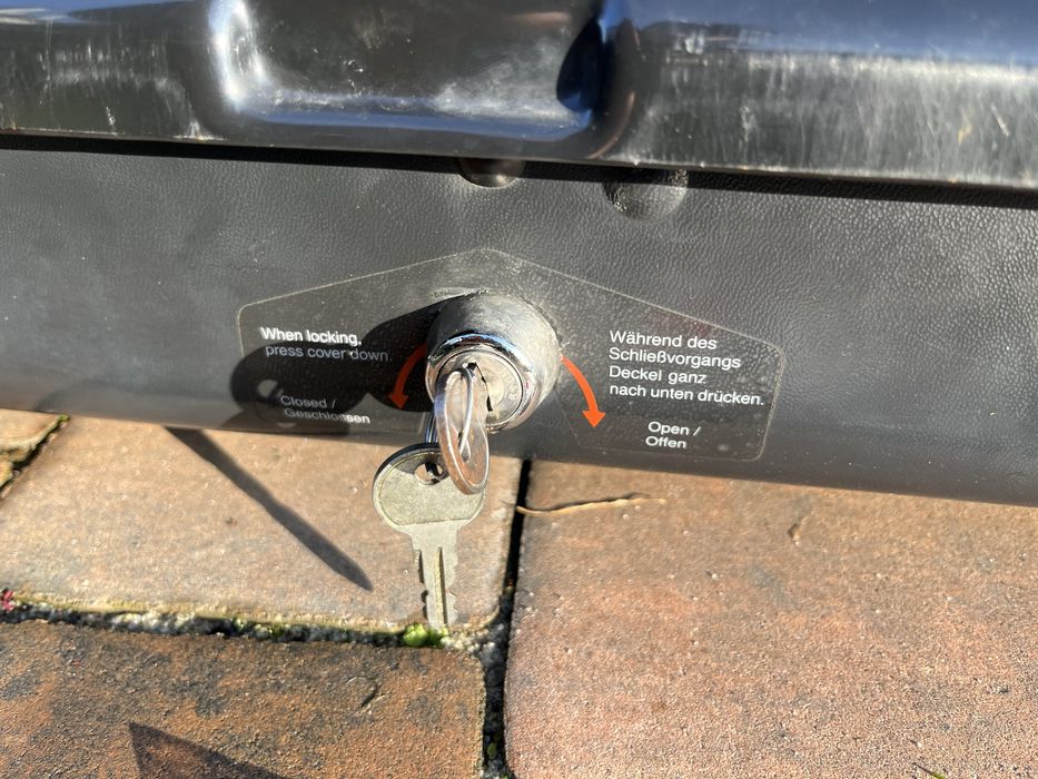 Box dachowy Thule Evolution 500 na narty