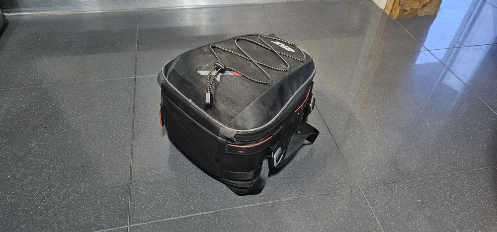 Bolsa Givi XL07B para mota