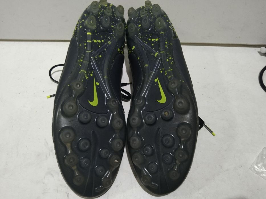 Korki piłkarskie Nike rozmiar 47