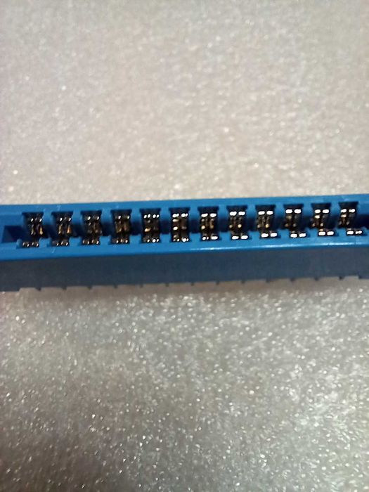 Wtyk USER, Commodore 64, 128