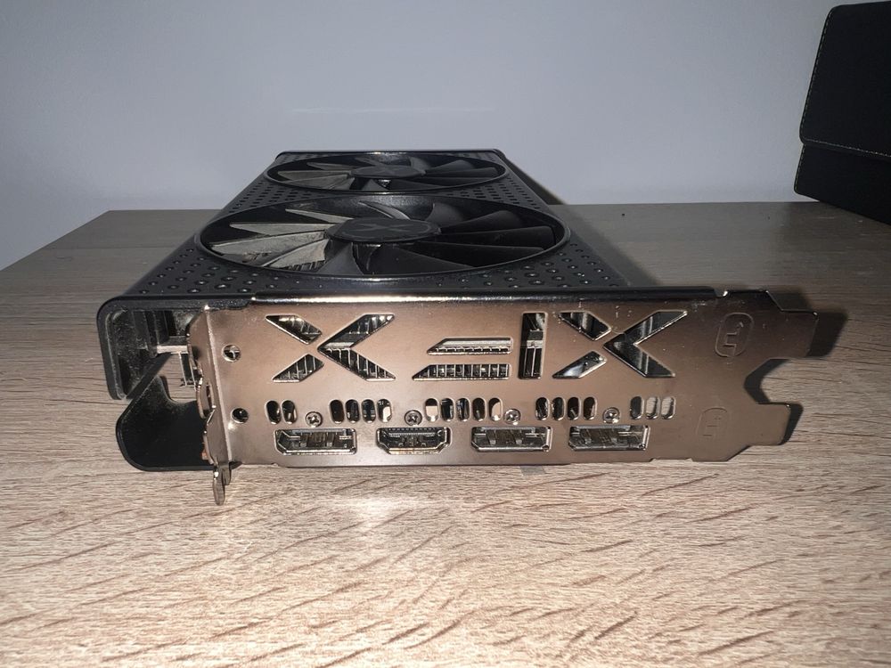 Placa Grafica  XFX Speedster Swft 210 AMD Radeon Rx 6600 8gb GDDR6