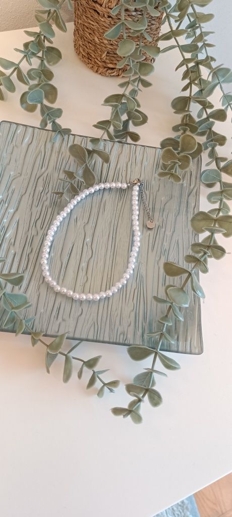 Bonito choker de pérolas