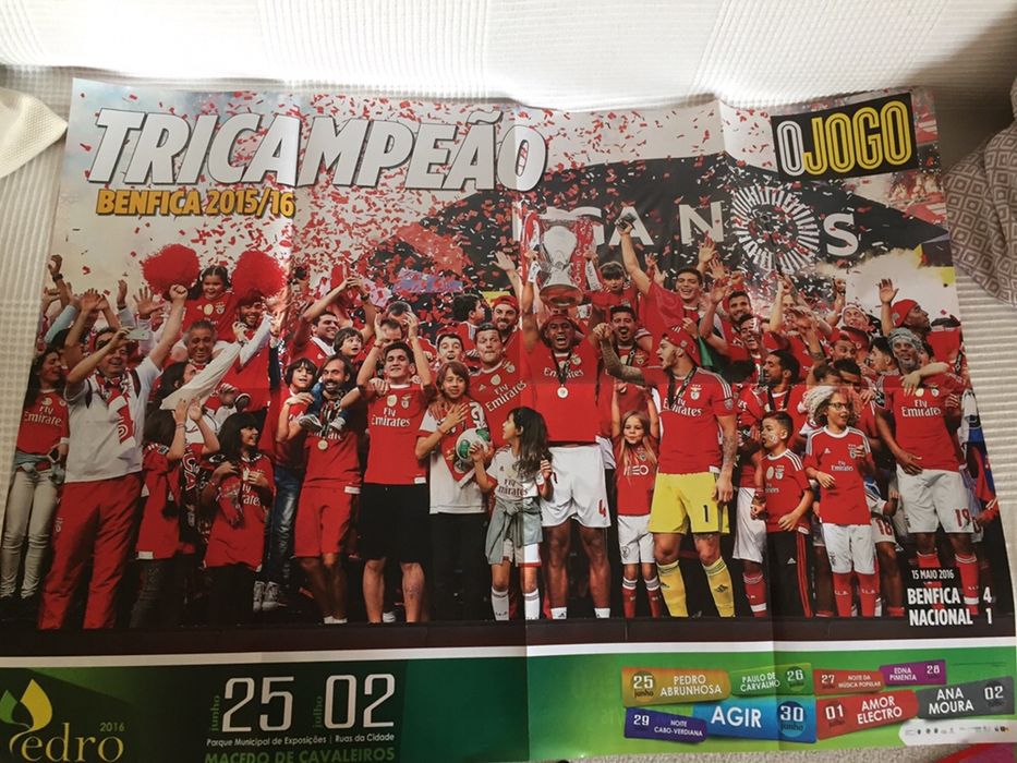 Vários poster Benfica Tricampeão e Tetracampeão