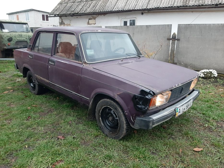 Продам Ваз 2105 на ходу ,на запчастини