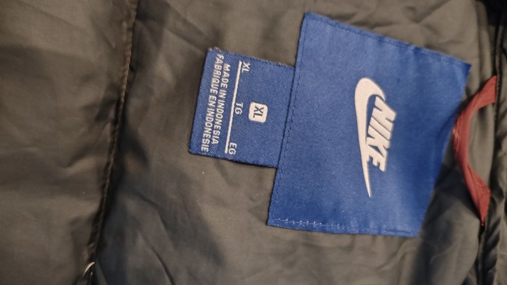 Kurtka firmy Nike