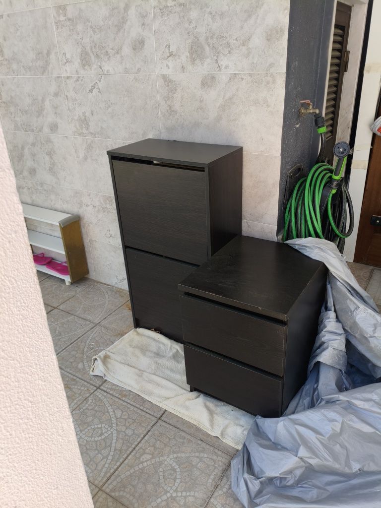 Sapateira, mesa cabeceira, mesa de centro IKEA valores na descrição