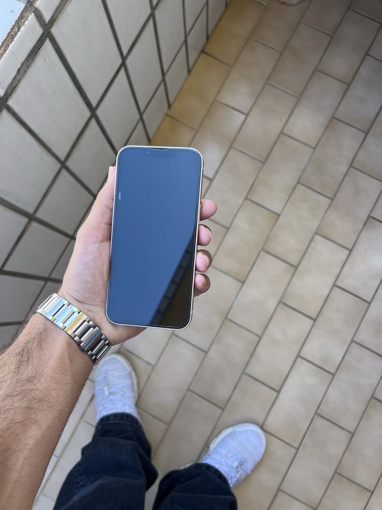 Iphone 13 - 128GB | Rosa Claro | Como Novo