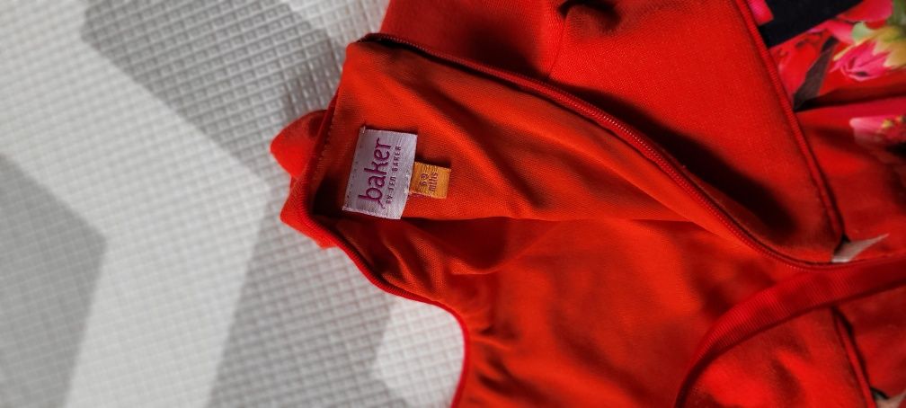 Sukienką TED BAKER rozmiar 74