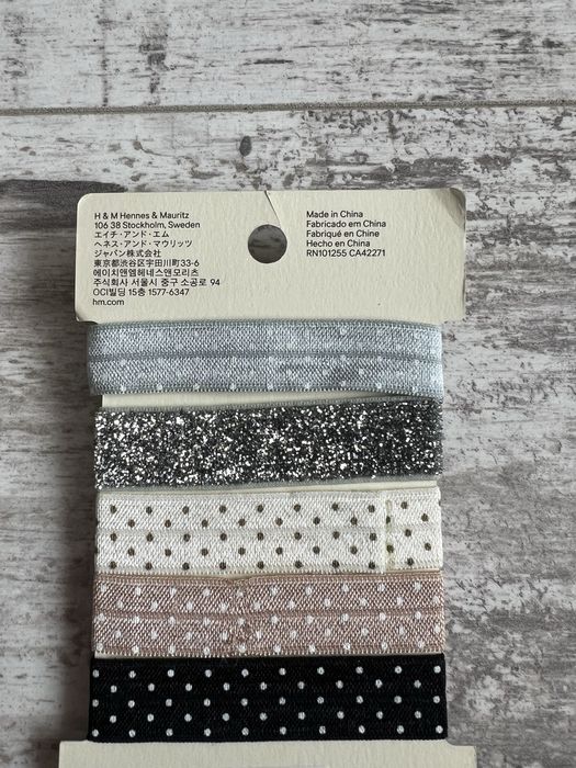 Bransoletki opaski tasiemki