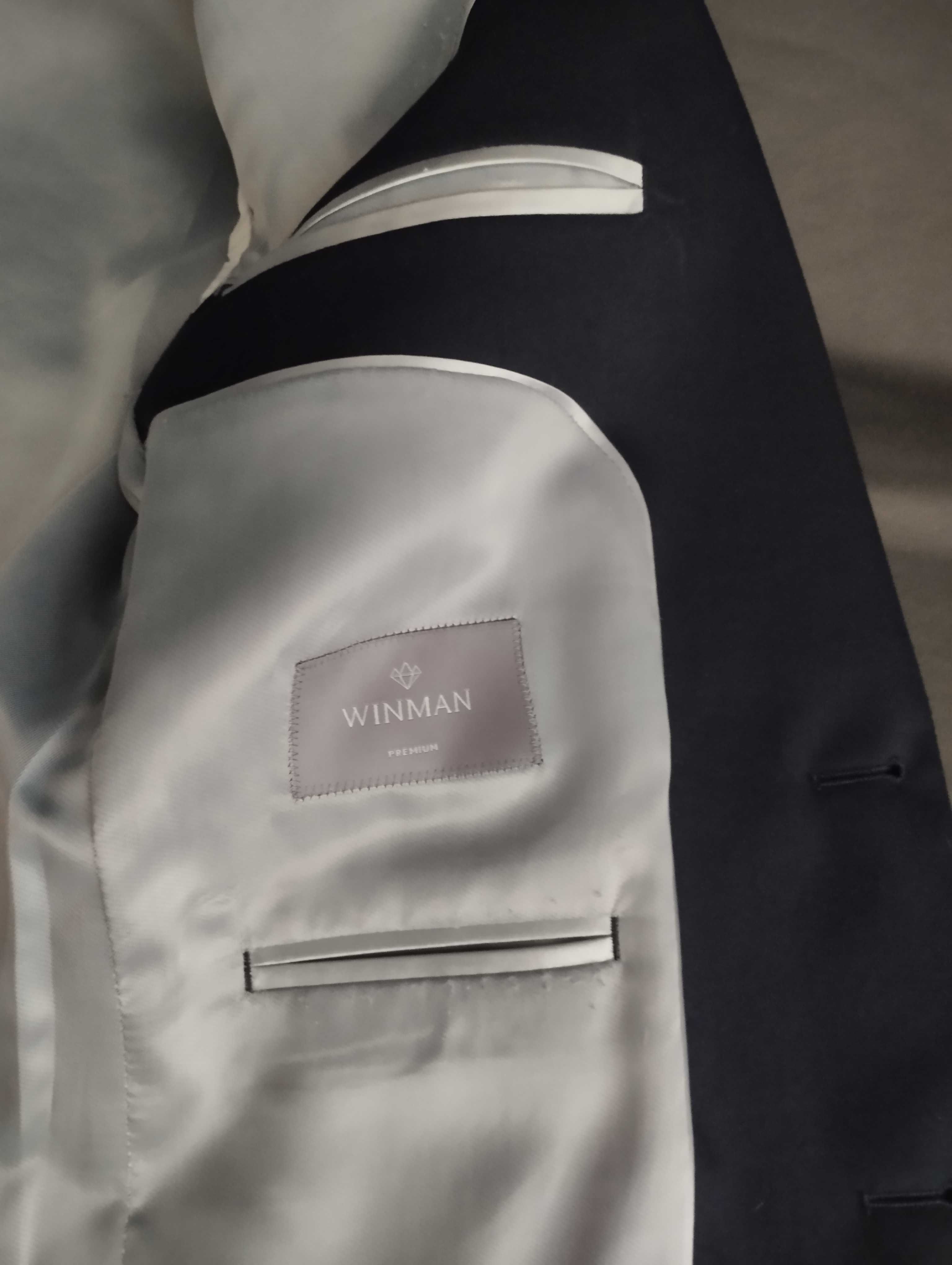 Garnitur WINONA 315/A granatowy slim fit