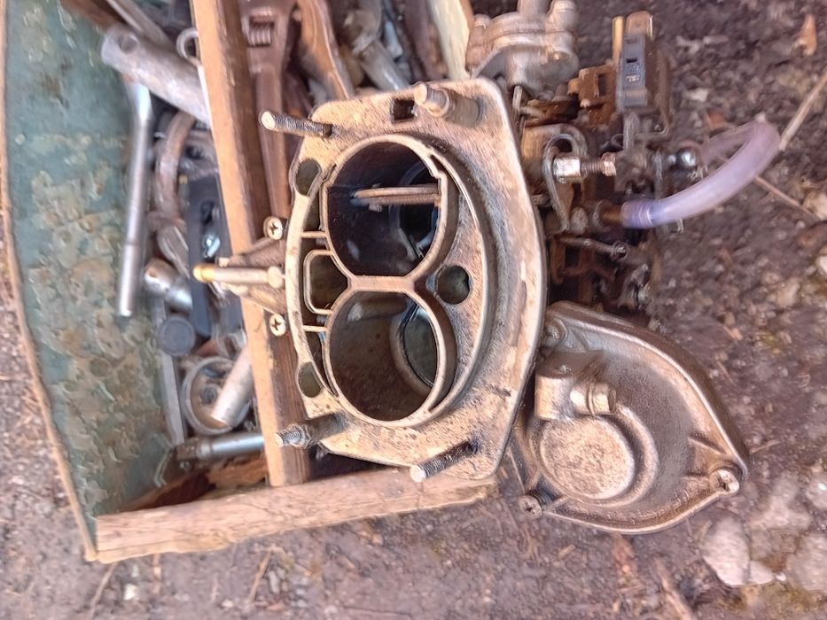 Продам бампера ваз 2101 2106 пішла під розбор