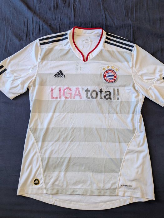 Camisola suplente Bayern Munique 2010/11 - Camisola vintage autêntica