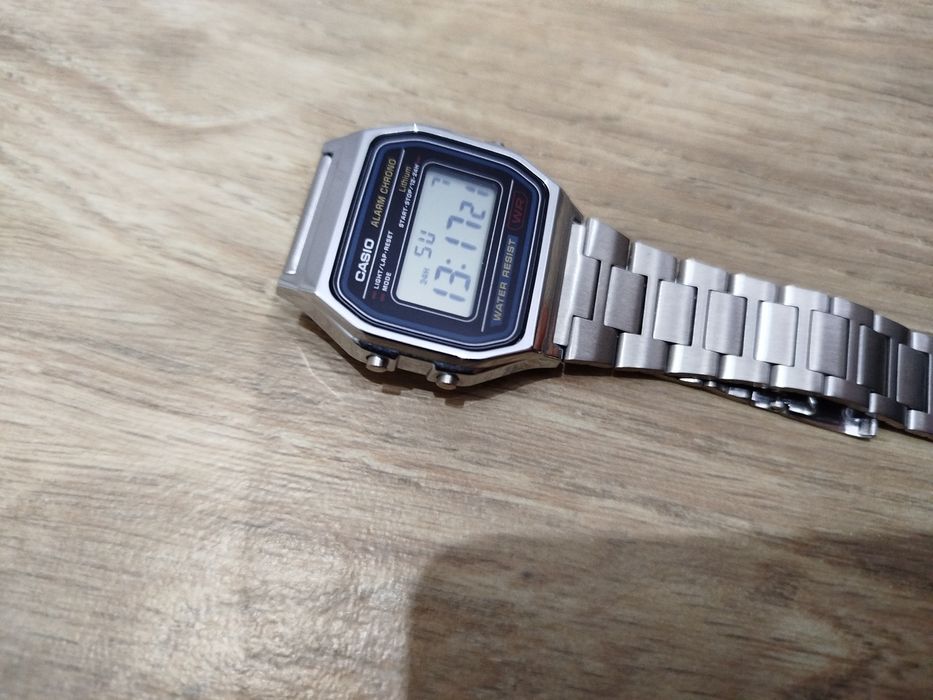 Zegarek Casio Vintage srebrny