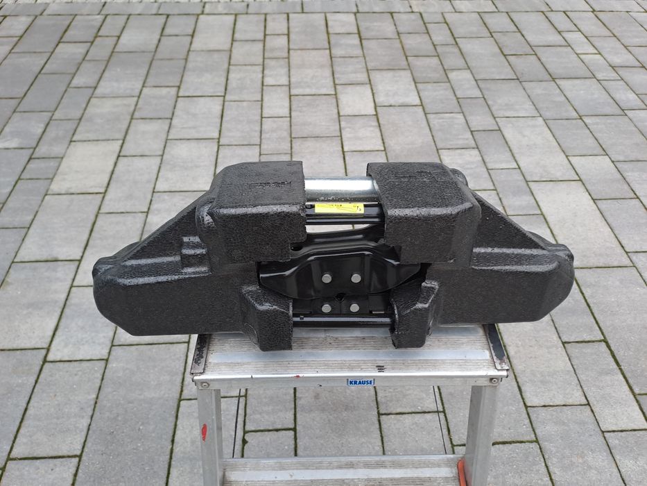 Lewarek podnośnik samochodowy do Renault Master, Movano, Interstar