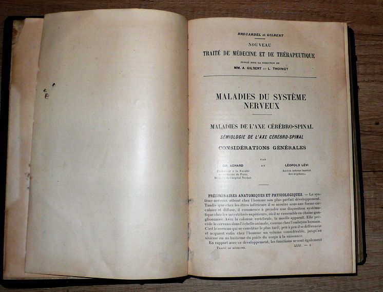 Медицинская книга: "Semiologie Nerveuse" (на французском) 1911г.