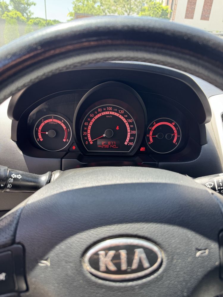 Продам Kia Ceed 1.6 CRDI