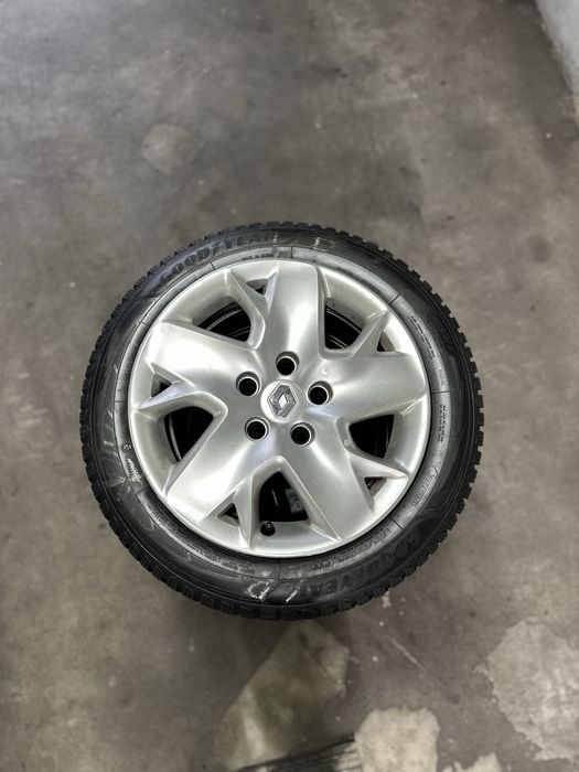 Koła zimowe Renault 5x114,3 16” 205/55/16