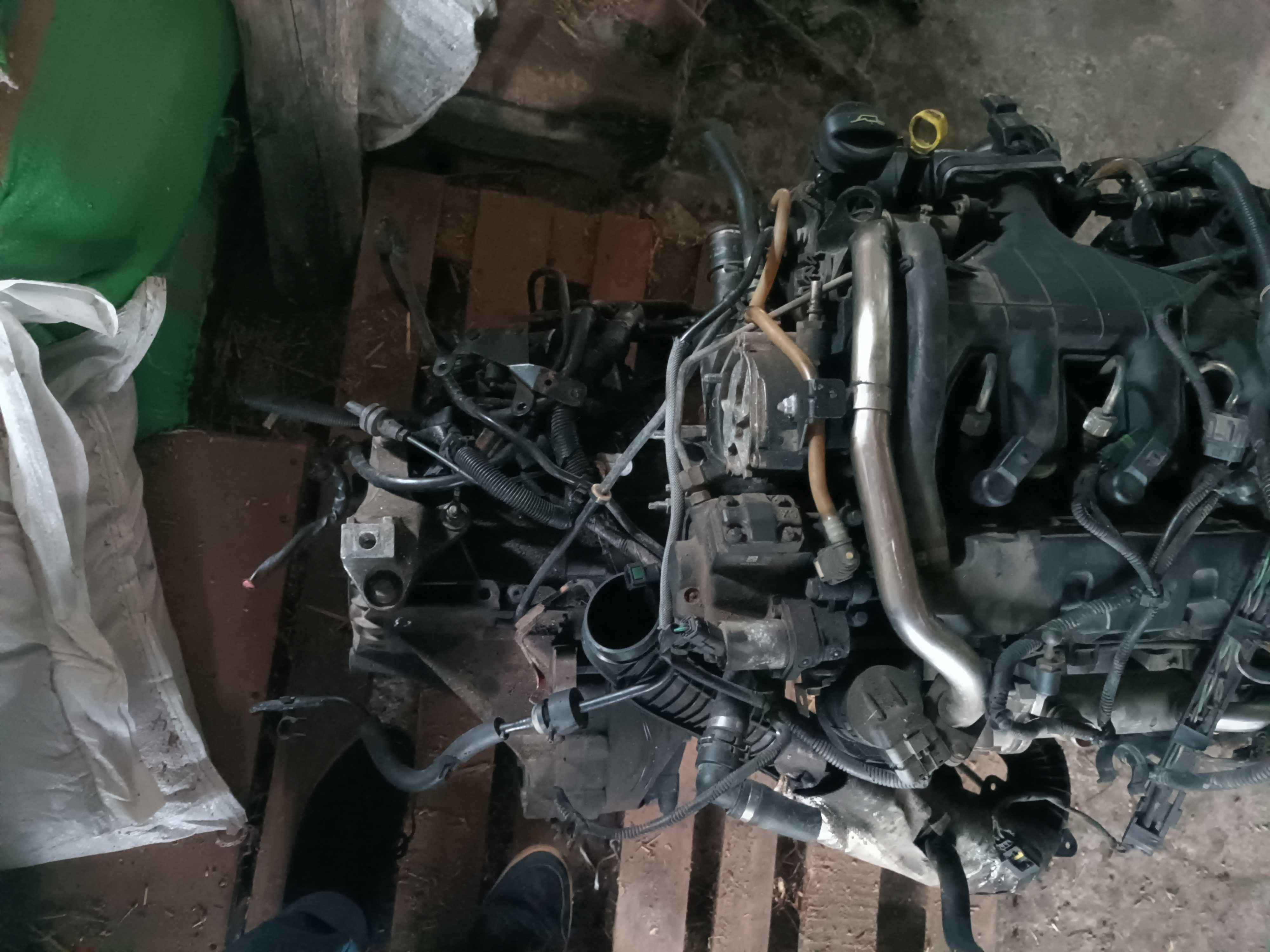 Sprzedam silnik 2.0 tdci