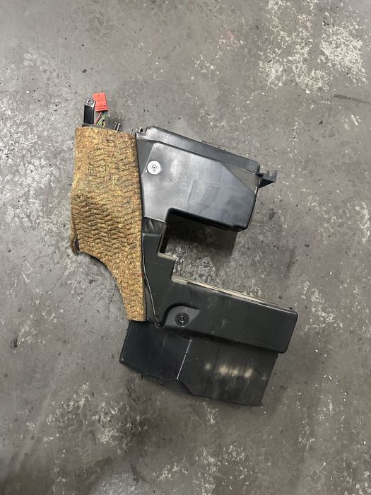 Wzmacniacz plus subwoofer audi a4 b5